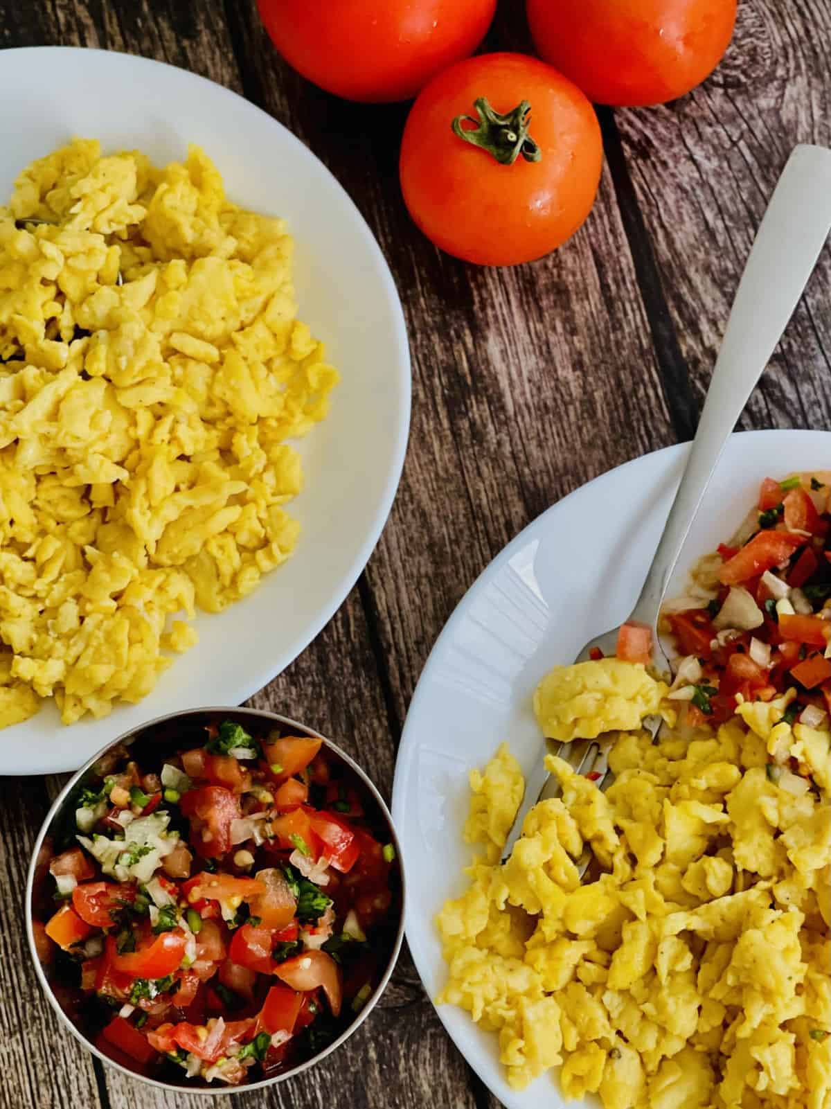 how-to-make-fluffy-scrambled-eggs-without-milk-love-incredible-recipes